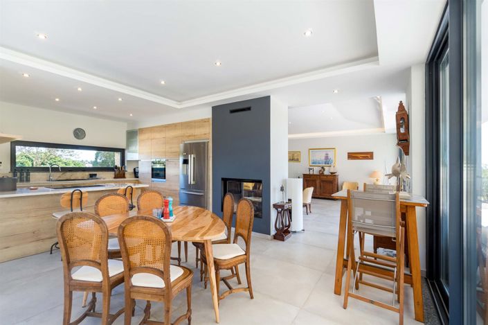 Image No.13-6 Bed House for sale