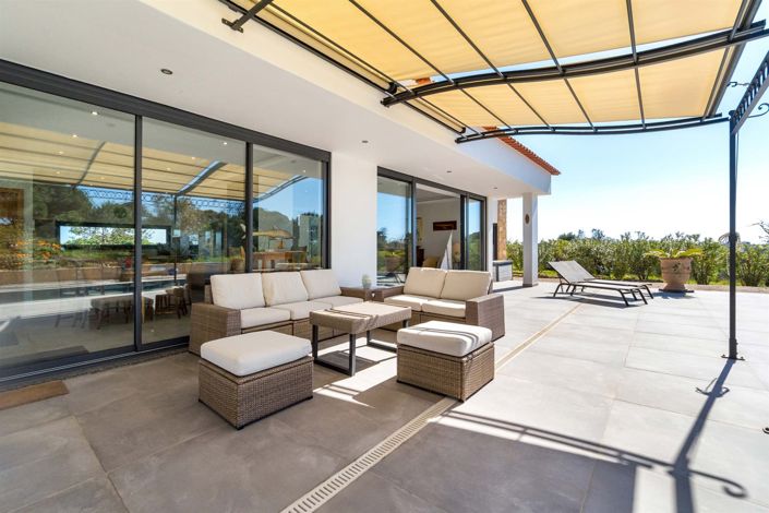 Image No.40-6 Bed House for sale