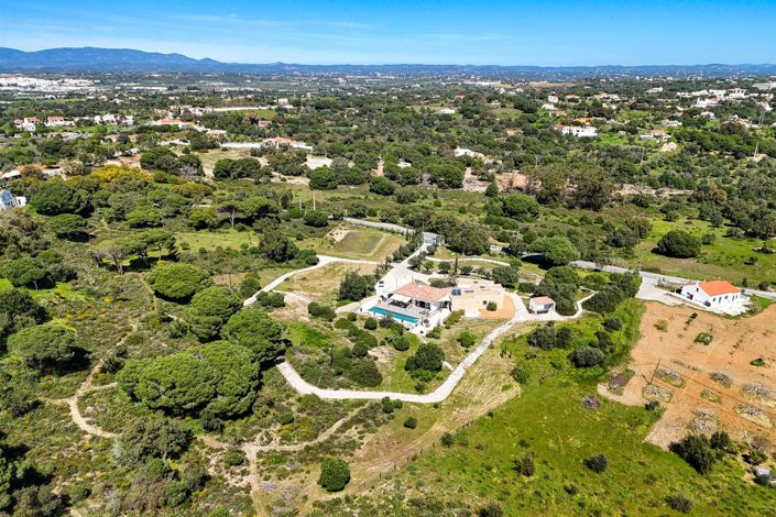 Image No.51-6 Bed House for sale