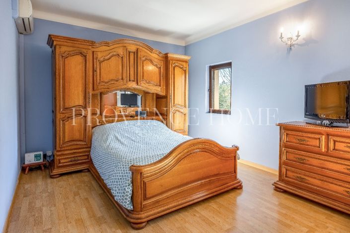 Image No.17-Propriété de 5 chambres à vendre à Cavaillon