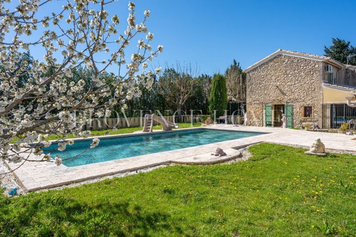 Image No.3-Propriété de 5 chambres à vendre à Cavaillon