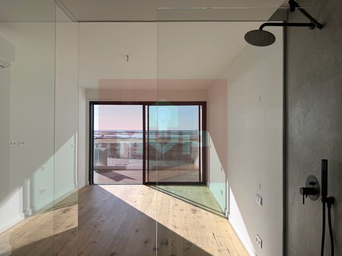 Image No.18-1 Bed Apartment for sale