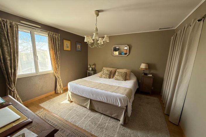 Image No.7-3 Bed House for sale