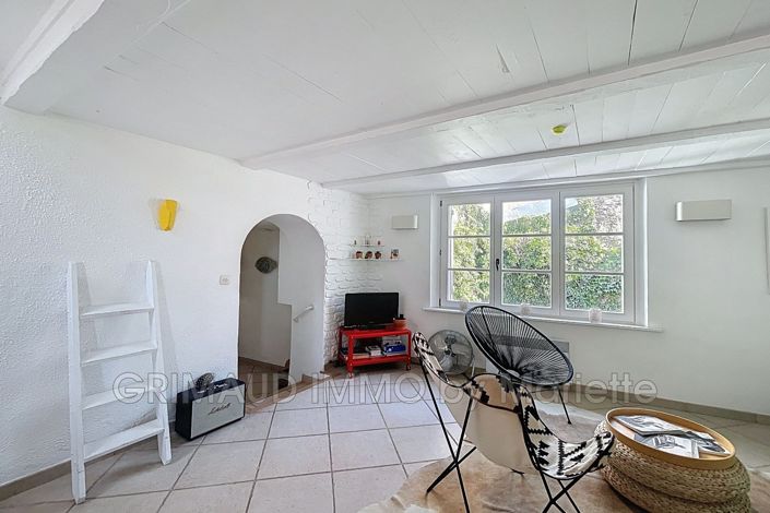 Image No.5-1 Bed House for sale