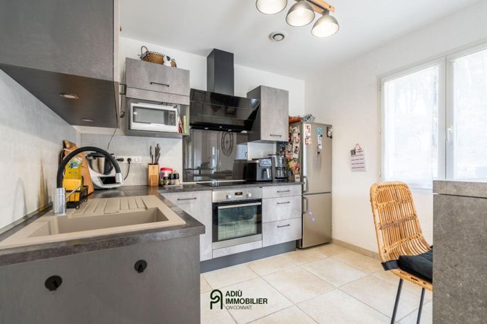 Image No.4-2 Bed House for sale