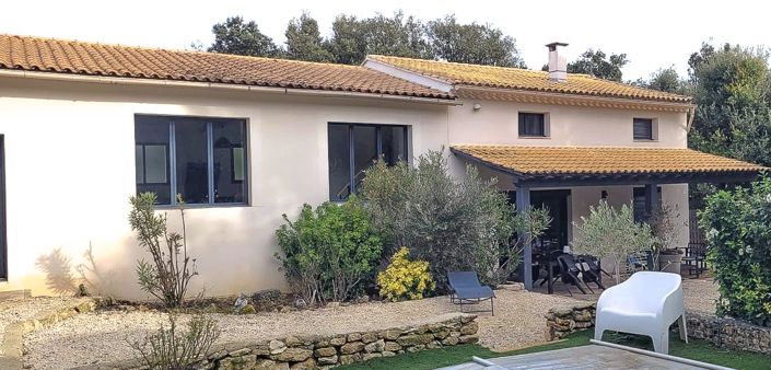 Image No.11-5 Bed House for sale