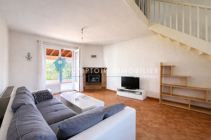 Image No.7-3 Bed House for sale