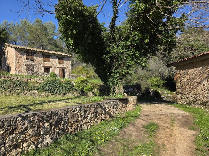 Image No.8-Maison de 6 chambres à vendre à Bagnols-en-Forêt