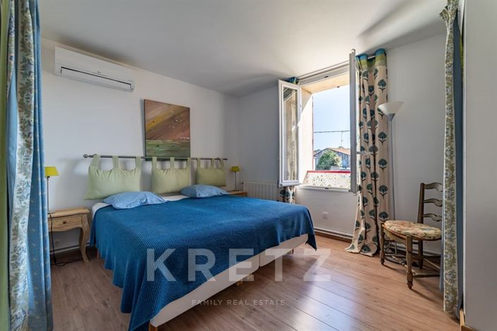 Image No.14-4 Bed House for sale