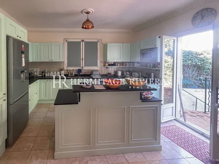 Image No.7-3 Bed House for sale