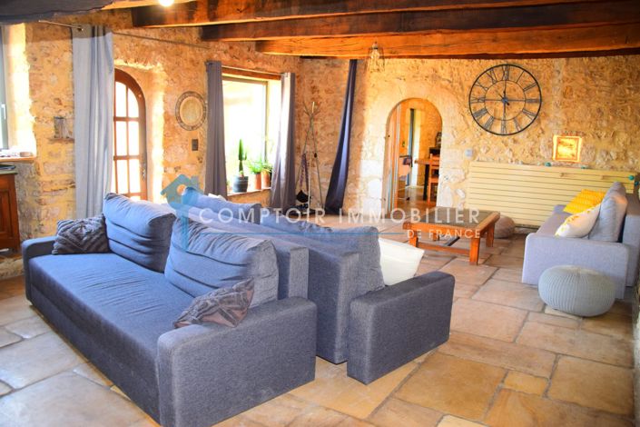 Image No.2-6 Bed House for sale