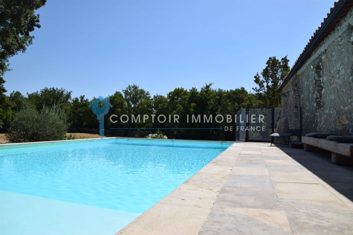 Image No.22-6 Bed House for sale