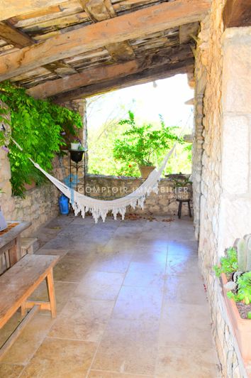 Image No.31-6 Bed House for sale