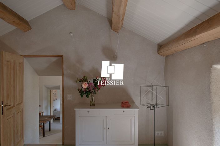 Image No.15-4 Bed Property for sale