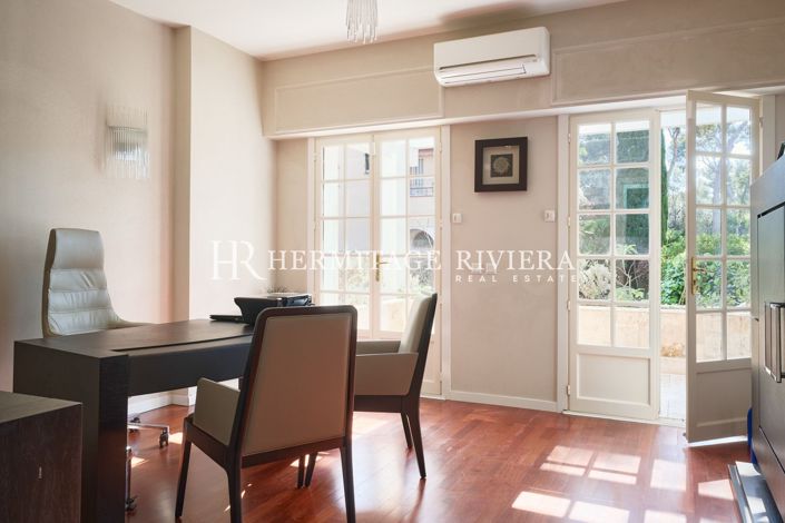 Image No.11-5 Bed House for sale