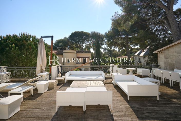 Image No.2-5 Bed House for sale