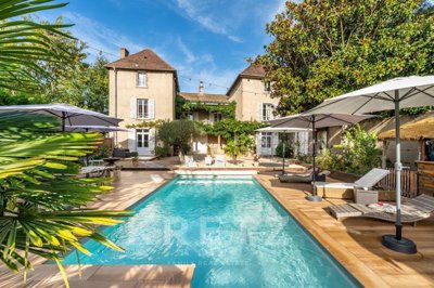 1 - Corcelles-en-Beaujolais, House