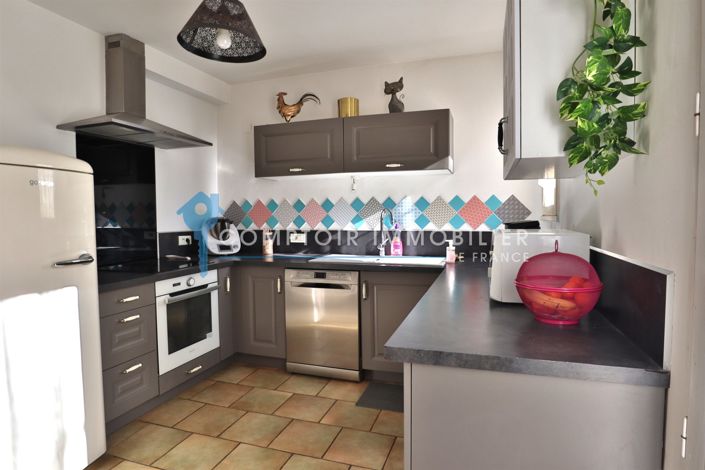 Image No.13-3 Bed House for sale