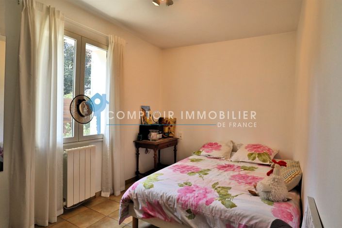 Image No.13-3 Bed House for sale