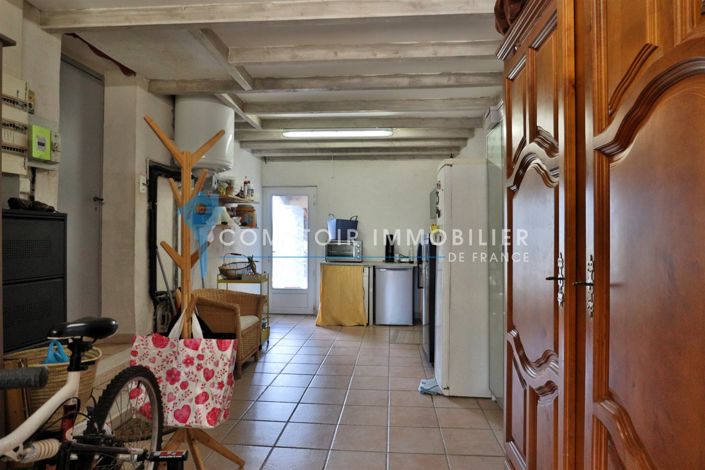 Image No.15-3 Bed House for sale