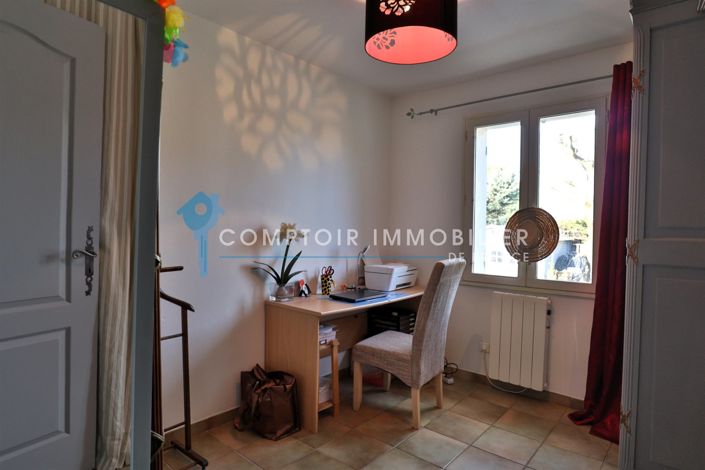 Image No.21-3 Bed House for sale