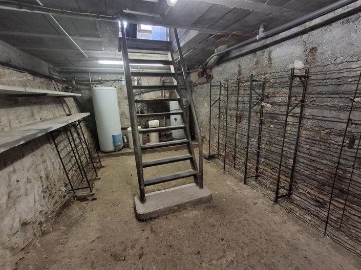 Image No.11-Maison de 1 chambre à vendre à Gizeux