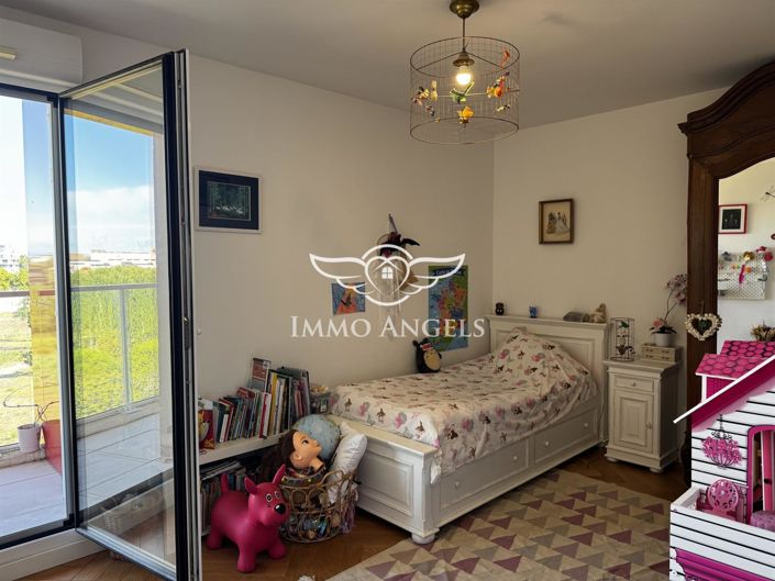 Image No.7-3 Bed Apartment for sale