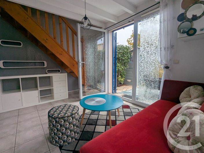 Image No.4-1 Bed House for sale