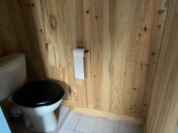 Image No.12-2 Bed House for sale