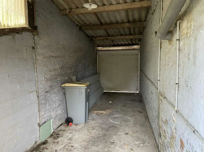 Image No.9-2 Bed House for sale