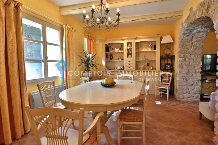 Image No.9-4 Bed House for sale