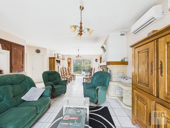 Image No.13-3 Bed House for sale