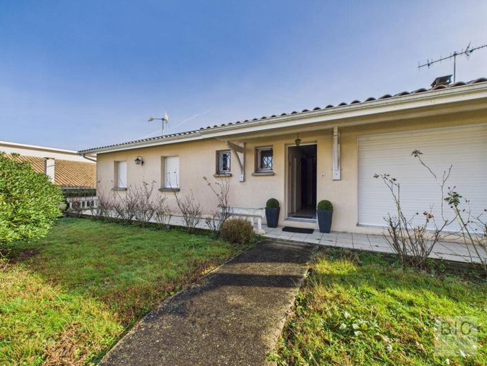 Image No.2-3 Bed House for sale