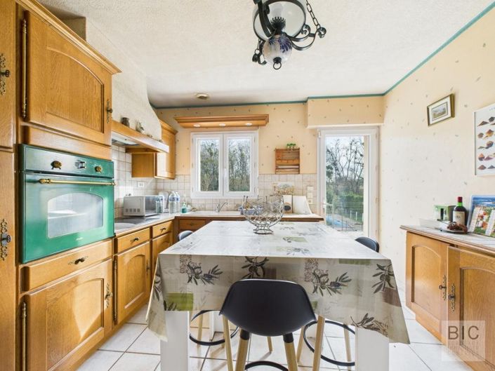 Image No.5-3 Bed House for sale