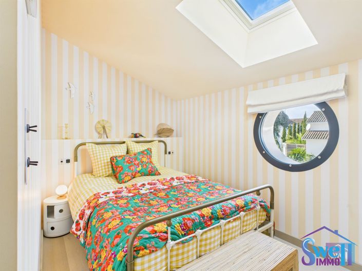 Image No.17-5 Bed House for sale