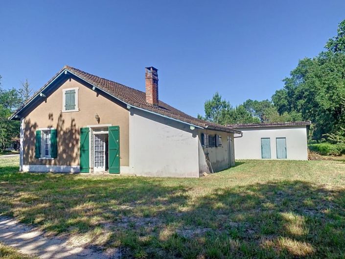 Image No.12-2 Bed House for sale