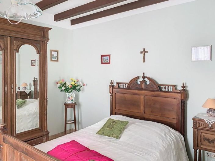 Image No.7-2 Bed House for sale