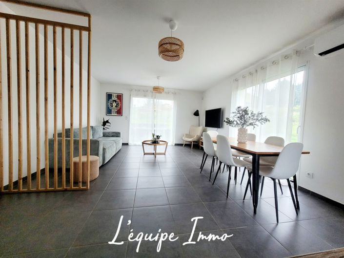 Image No.2-3 Bed House for sale