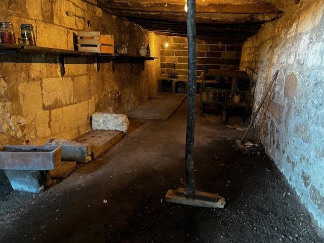 Image No.14-Maison de 1 chambre à vendre à Restigné