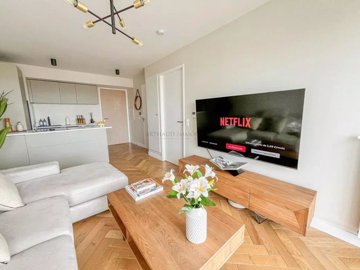 1 - Courbevoie, Apartment