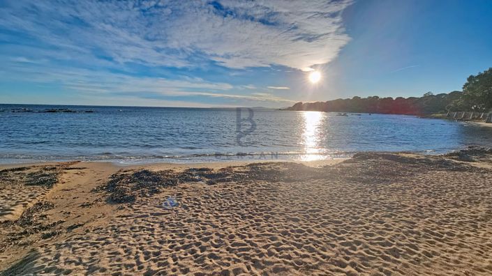 Image No.2-Appartement de 1 chambre à vendre à Saint-Raphael