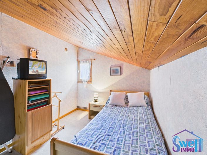 Image No.12-3 Bed House for sale