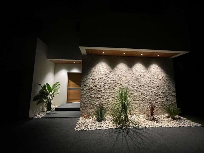 Image No.9-4 Bed House for sale