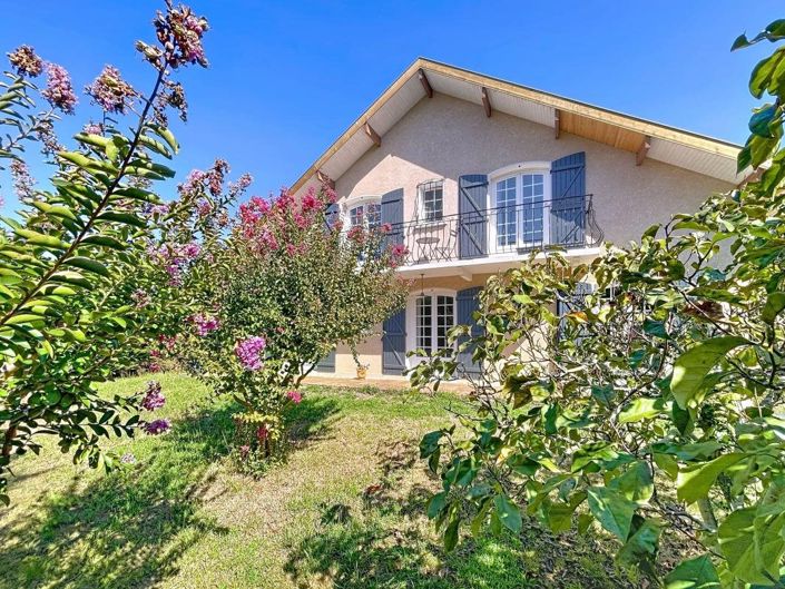 Image No.20-7 Bed House for sale