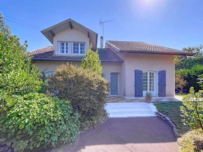 Image No.22-7 Bed House for sale