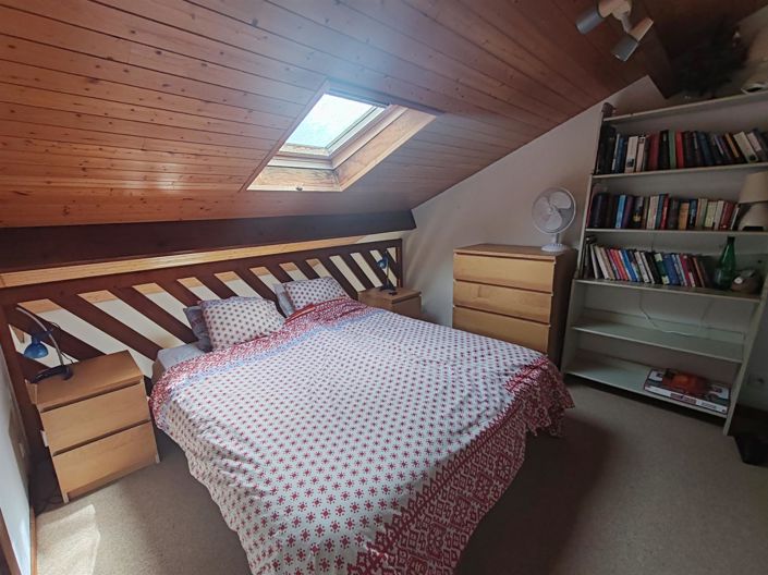 Image No.4-2 Bed House for sale