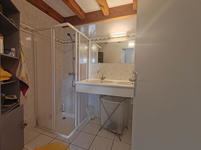 Image No.5-2 Bed House for sale