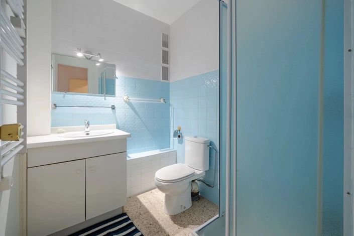 Image No.22-2 Bed Apartment for sale