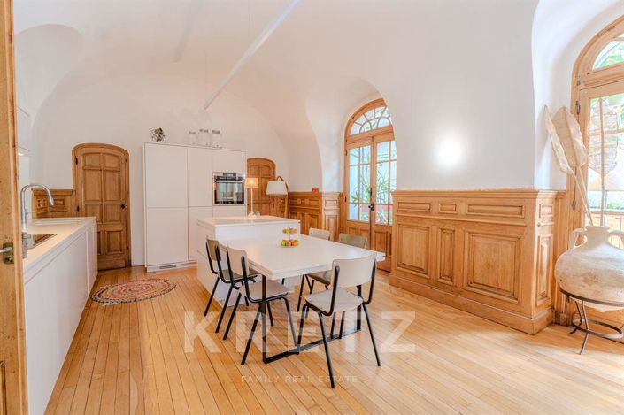 Image No.12-13 Bed House for sale