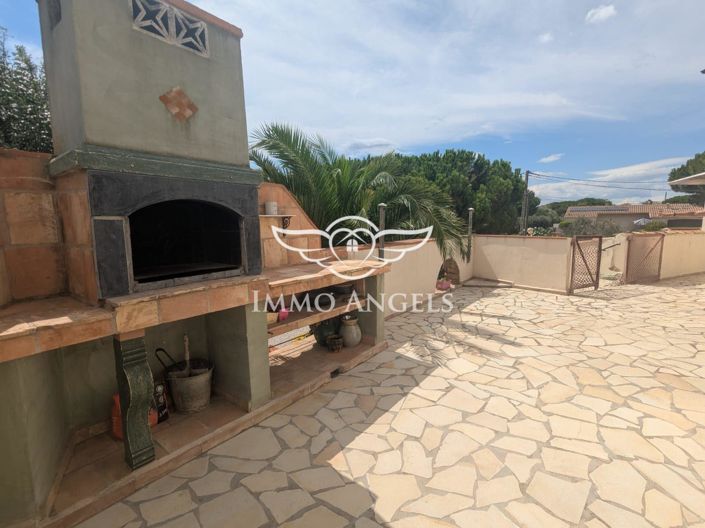 Image No.13-3 Bed House for sale